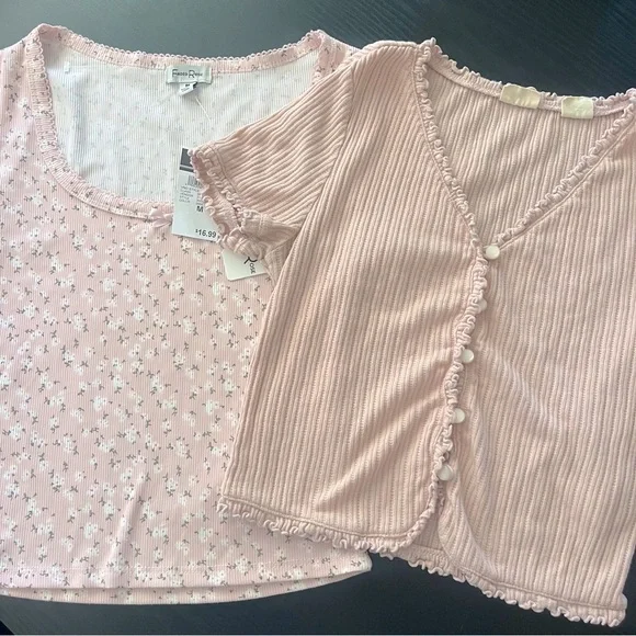 Bundle of 2 Girl Tops - Picture 1 of 6